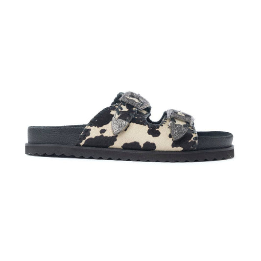 Coyote Crest Cowhide Sandals in Vanilla White